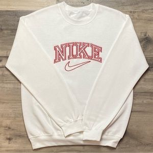 Men’s Embroidered Nike Sweatshirt Medium